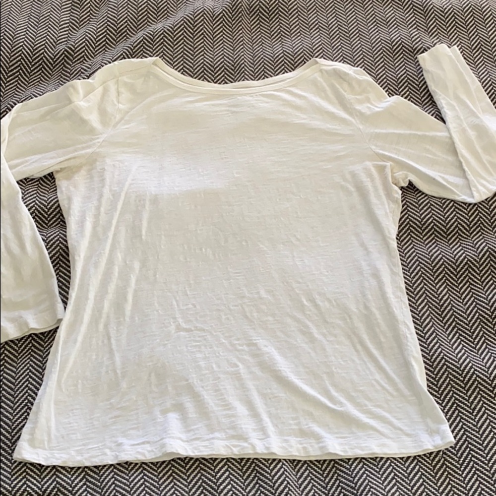 Gap long sleeved white top